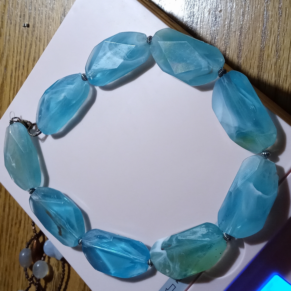 Vintage plastic piece